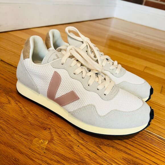 VEJA Women's SDU Low Top Sneakers Size US 8 BRAND NEW - Picture 6 of 16